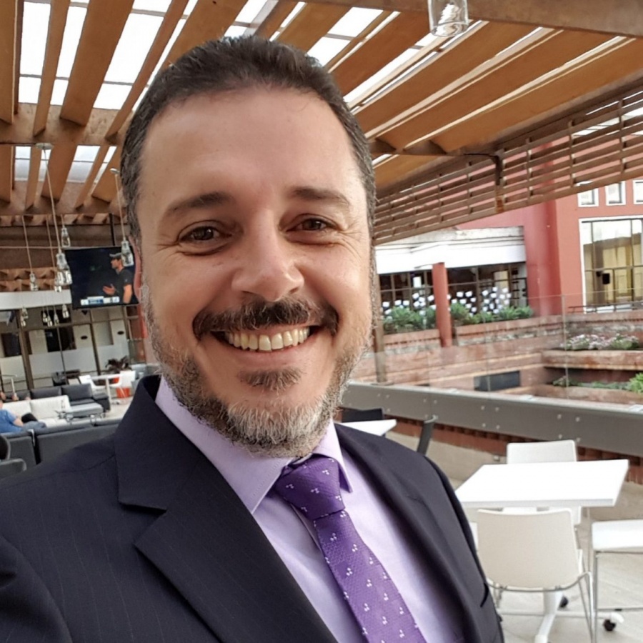 Gabriel V&aacute;zquez